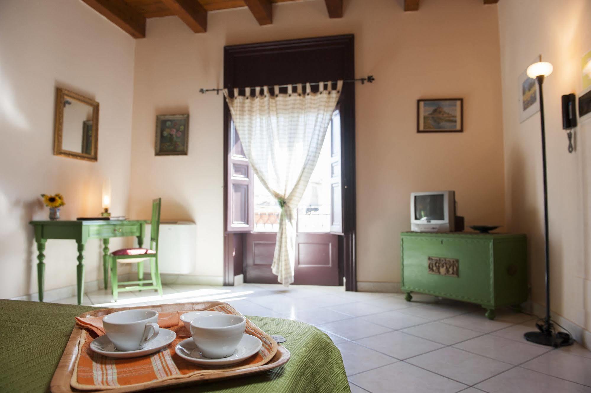 Case D'Anna Bed and Breakfast Castellammare del Golfo Exteriör bild